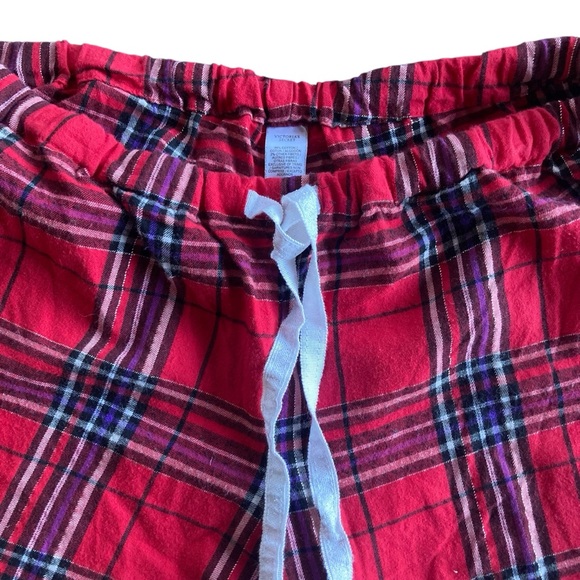 Victoria's Secret Cotton Red Plaid Women's Pajama Set - Picture 8 of 9